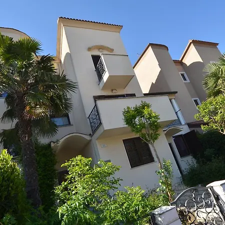 Apartments Villa Rossella 3 Rovigno Esterno foto